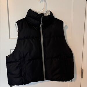 All in motion puffer vest
